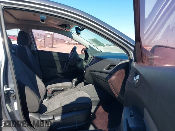 2019 Hyundai Accent Limited with VIN 3KPC34A3XKE069177, listed as a IAAI auction lot 40821291 with 90,855 mi miles. Bid and sale history available at carsss.com. Image 5.