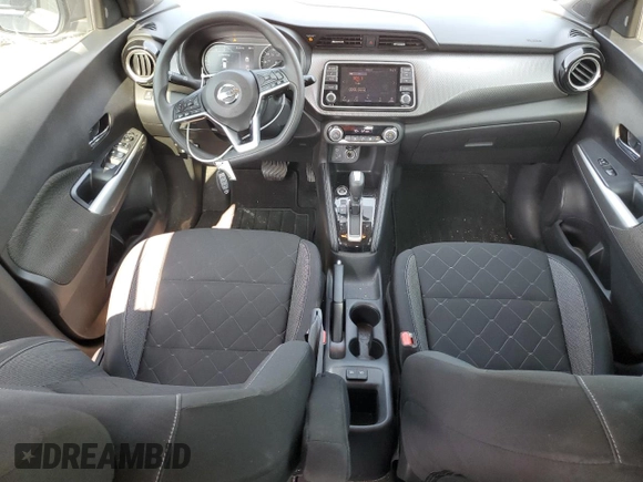 2019 Nissan Kicks S z VIN 3N1CP5CU9KL492573, wystawiony jako Copart lot #59094675 z przebiegiem 40 196 mil mil oraz Szkoda całkowita • Salvage title. Historia ofert i sprzedaży dostępna na DreamBid. Obrazek 8.