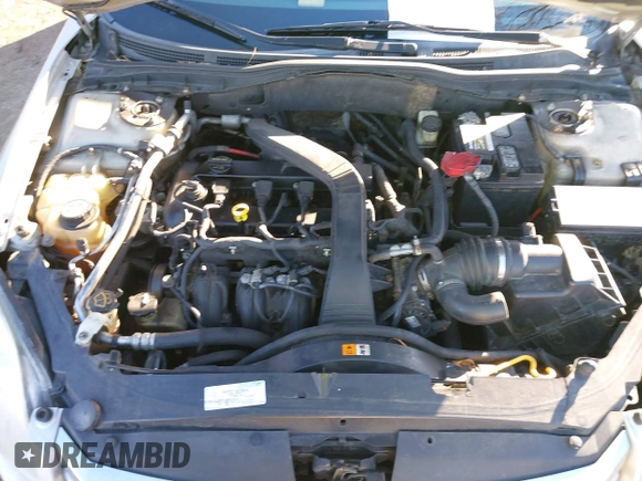 2008 Ford Fusion S with VIN 3FAHP06ZX8R181470, listed as a IAAI auction lot 41573211 with 249,337 mi miles. Bid and sale history available at carsss.com. Image 10.