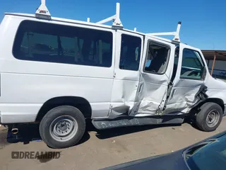 2014 Ford Econoline Passenger XL with VIN 1FBNE3BL7EDA37146, listed as a IAAI auction lot 41871526 with 139,387 mi miles. Bid and sale history available at carsss.com. Image 14.