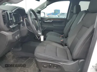 2024 Chevrolet Silverado 1500 LT with VIN 1GCRDDED0RZ176828, listed as a Copart auction lot 68931224 with 11,070 mi miles and Salvage Title. Bid and sale history available at DreamBid. Image 7.