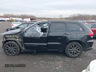 2019 Jeep Grand Cherokee High Altitude with VIN 1C4RJFCG9KC566594, listed as a IAAI auction lot 41128793 with 96,244 mi miles and . Bid and sale history available at DreamBid. Image 14.