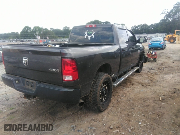 2015 Ram 2500 Tradesman с VIN 3C6UR5CL0FG708948, выставлен на аукционе IAAI как лот 42511733 с пробегом 90 885 миль миль и . История ставок и продаж доступна на DreamBid. Изображение 4.