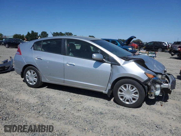 2010 Honda Insight LX z VIN JHMZE2H54AS003234, wystawiony jako Copart lot #56915385 z przebiegiem 320 644 mil mil oraz Czysty tytuł • Clean title. Historia ofert i sprzedaży dostępna na DreamBid. Obrazek 4.