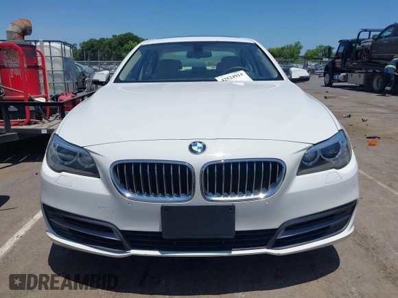 2014 BMW 5 Series 528i with VIN WBA5A5C57ED501861, listed as a IAAI auction lot 42524914 with Not provided miles and . Bid and sale history available at DreamBid. Image 11.