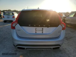 2016 Volvo V60 Cross Country T5 with VIN YV4612HK0G1003412, listed as a Copart auction lot 77974704 with 0 mi miles and Salvage Title. Bid and sale history available at carsss.com. Image 6.