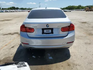 2014 BMW 3 Series 320i xDrive с VIN WBA3C3C58EP662305, выставлен на аукционе Copart как лот 62811895 с пробегом 43 793 миль миль и Списание • Salvage title. История ставок и продаж доступна на DreamBid. Изображение 6.