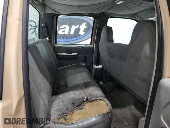 2004 Ford F-350 XL с VIN 1FTSW30L54EC18947, выставлен на аукционе Copart как лот 58746445 с пробегом 192 511 миль миль и Чистый • Clean title. История ставок и продаж доступна на DreamBid. Изображение 11.