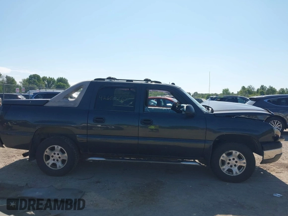 2004 Chevrolet Avalanche Z71 with VIN 3GNEK12T14G117298, listed as a IAAI auction lot 42600262 with 209,889 mi miles and . Bid and sale history available at DreamBid. Image 13.