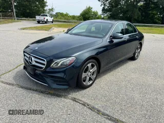 2017 Mercedes-Benz E 300 Luxury with VIN WDDZF4KB8HA193103, listed as a Copart auction lot 64772685 with 138,501 mi miles and Clean title. Bid and sale history available at DreamBid. Image 2.