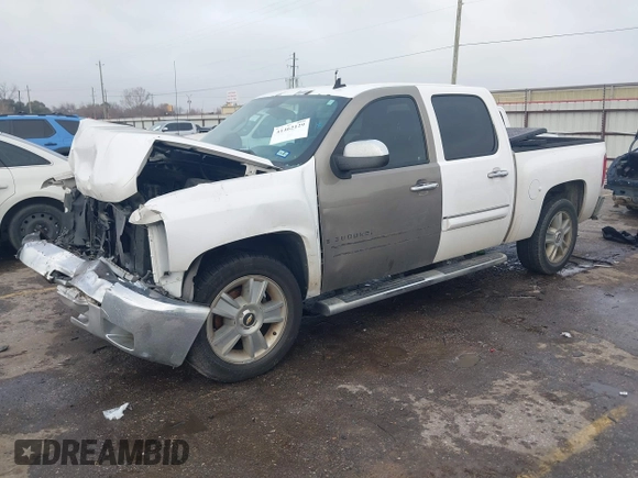 2013 Chevrolet Silverado 1500 LT with VIN 3GCPCSE02DG170890, listed as a IAAI auction lot 41462129 with 140,958 mi miles and . Bid and sale history available at DreamBid. Image 17.
