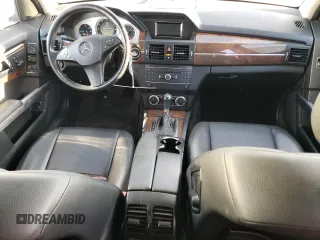 2011 Mercedes-Benz GLK 350 with VIN WDCGG8HBXBF678957, listed as a Copart auction lot 77833584 with 142,816 mi miles and Clean Title. Bid and sale history available at DreamBid. Image 8.