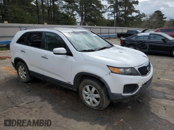 2011 Kia Sorento LX with VIN 5XYKTDA29BG108668, listed as a Copart auction lot 48973155 with 197,756 mi miles and Clean Title. Bid and sale history available at carsss.com. Image 4.