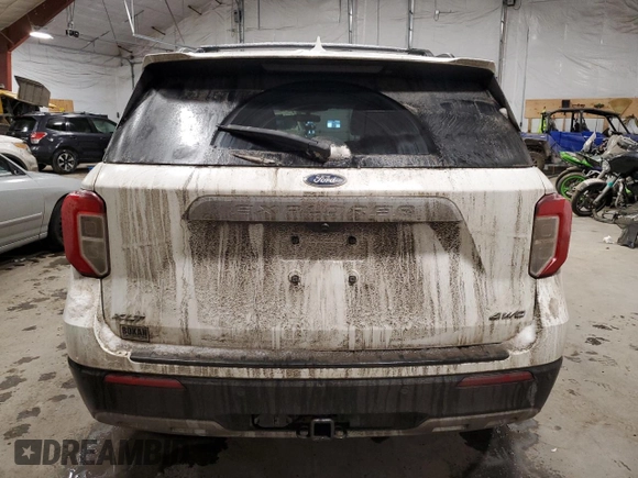 2021 Ford Explorer XLT with VIN 1FMSK8DH8MGA25562, listed as a Copart auction lot 42580855 with 35,462 mi miles and Salvage Title. Bid and sale history available at carsss.com. Image 6.