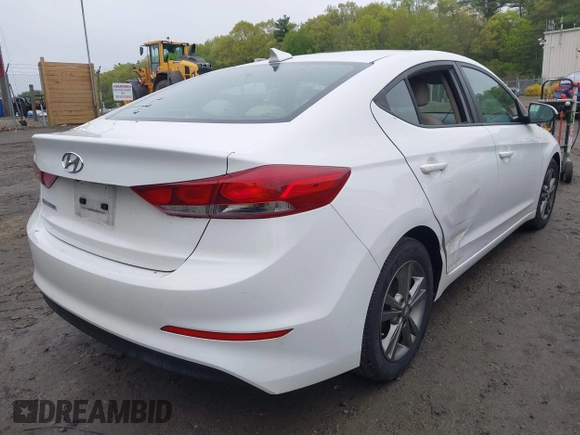 2017 Hyundai Elantra Limited z VIN 5NPD84LF8HH117065, wystawiony jako IAAI lot #42160413 z przebiegiem 107 525 mil mil oraz . Historia ofert i sprzedaży dostępna na DreamBid. Obrazek 4.