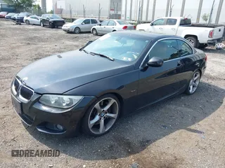 2011 BMW 3 Series 335i z VIN WBADX7C58BE578914, wystawiony jako IAAI lot #42436629 z przebiegiem 91 925 mil mil oraz . Historia ofert i sprzedaży dostępna na DreamBid. Obrazek 18.