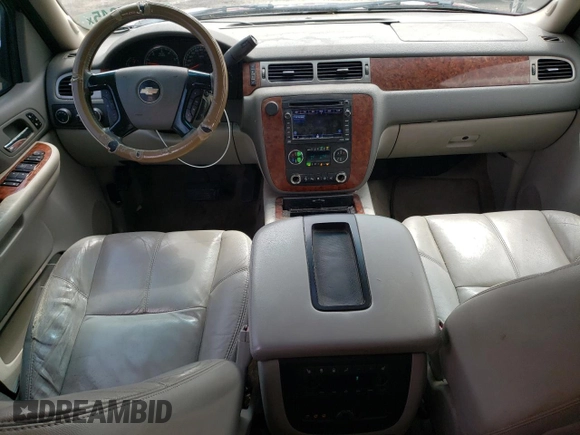 2008 Chevrolet Suburban LTZ with VIN 3GNFK16368G103448, listed as a Copart auction lot 51677845 with 202,586 mi miles and Clean Title. Bid and sale history available at carsss.com. Image 8.