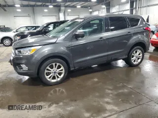 2019 Ford Escape SE with VIN 1FMCU9GD3KUA41776, listed as a Copart auction lot 87532765 with 83,735 mi miles and Salvage Title. Bid and sale history available at carsss.com. Image 1.