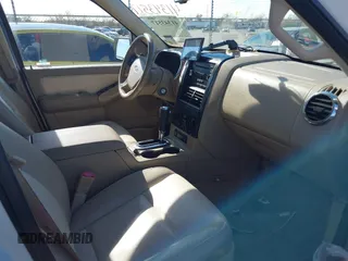 2010 Ford Explorer XLT with VIN 1FMEU6DE2AUA93242, listed as a IAAI auction lot 41343517 with 52,139 mi miles and . Bid and sale history available at DreamBid. Image 5.