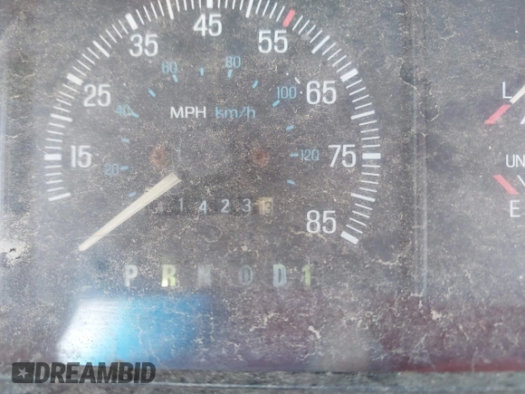 1989 Ford F-150 z VIN 1FTEF15N0KNA13478, wystawiony jako IAAI lot #41813627 z przebiegiem 414 233 mil mil oraz . Historia ofert i sprzedaży dostępna na DreamBid. Obrazek 14.