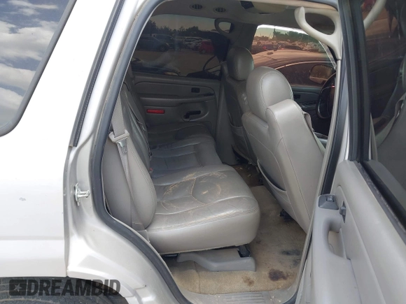 2005 Chevrolet Tahoe LT with VIN 1GNEC13T45J212286, listed as a IAAI auction lot 42704610 with 195,479 mi miles and . Bid and sale history available at DreamBid. Image 8.