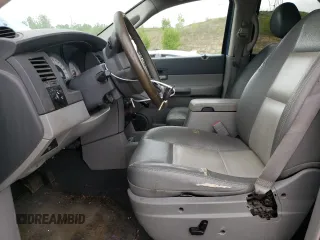 2007 Dodge Durango SLT z VIN 1D8HB48P07F536428, wystawiony jako Copart lot #56940085 z przebiegiem 139 375 mil mil oraz Szkoda całkowita • Salvage title. Historia ofert i sprzedaży dostępna na DreamBid. Obrazek 7.