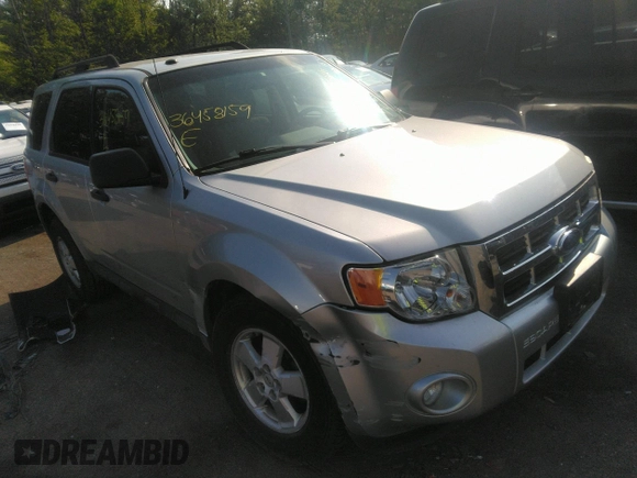 2011 Ford Escape XLT with VIN 1FMCU9DG2BKA63519, listed as a IAAI auction lot 36458159 with 168,475 mi miles. Bid and sale history available at carsss.com. Image 1.