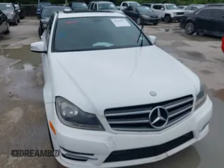 2014 Mercedes-Benz C 250 Sport with VIN WDDGF4HB1EA934119, listed as a IAAI auction lot 42489807 with 159,405 mi miles and . Bid and sale history available at DreamBid. Image 6.