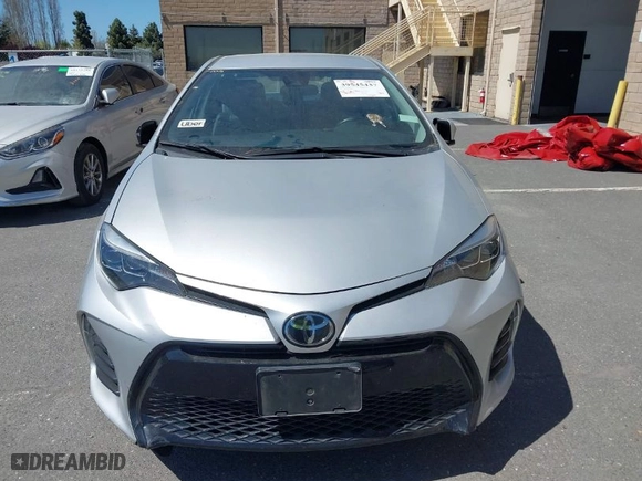 2019 Toyota Corolla L with VIN 5YFBURHE8KP882089, listed as a IAAI auction lot 39545437 with 117,129 mi miles. Bid and sale history available at carsss.com. Image 12.