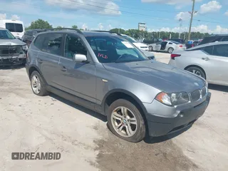 2005 BMW X3 3.0i z VIN WBXPA93455WD12842, wystawiony jako IAAI lot #42513733 z przebiegiem 131 685 mil mil oraz . Historia ofert i sprzedaży dostępna na DreamBid. Obrazek 1.