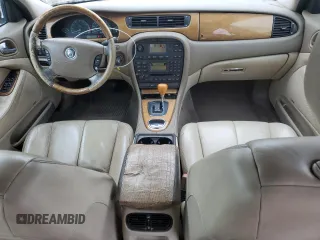 2003 Jaguar S-Type with VIN SAJEA01T93FM49689, listed as a Copart auction lot 43930875 with 303,648 mi miles and Clean Title. Bid and sale history available at DreamBid. Image 8.