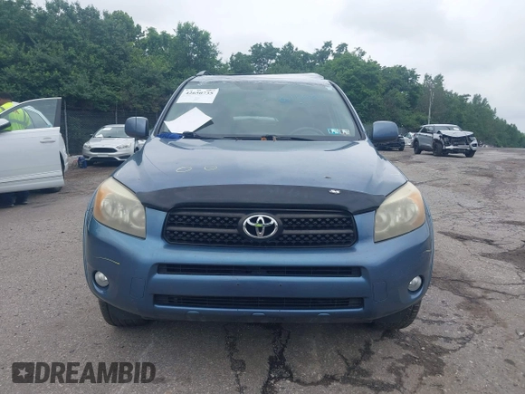 2008 Toyota RAV4 Sport with VIN JTMBD32V185185648, listed as a IAAI auction lot 42650735 with 122,579 mi miles and . Bid and sale history available at DreamBid. Image 6.