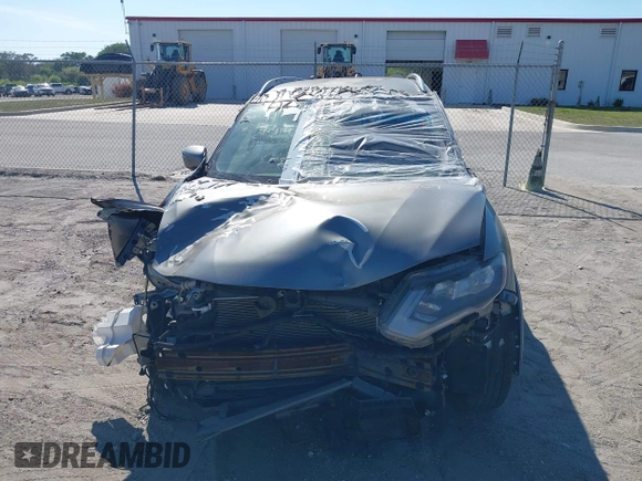 2017 Nissan Rogue SV with VIN KNMAT2MT7HP559334, listed as a IAAI auction lot 41913965 with 92,543 mi miles. Bid and sale history available at carsss.com. Image 12.