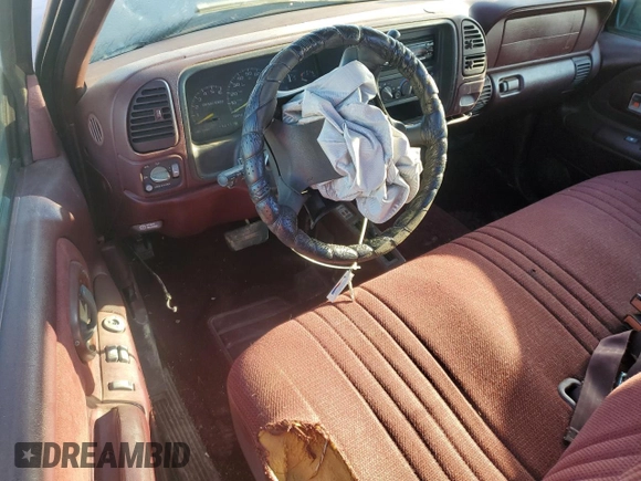 1995 Chevrolet Silverado 1500 with VIN 1GCEK14K4SZ155540, listed as a Copart auction lot 54104715 with 132,177 mi miles and Salvage Title. Bid and sale history available at DreamBid. Image 8.