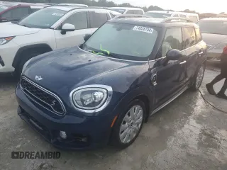 2018 MINI Countryman Cooper S with VIN WMZYT3C37J3E93910, listed as a Copart auction lot 74038734 with 0 mi miles and Salvage Title. Bid and sale history available at carsss.com. Image 1.
