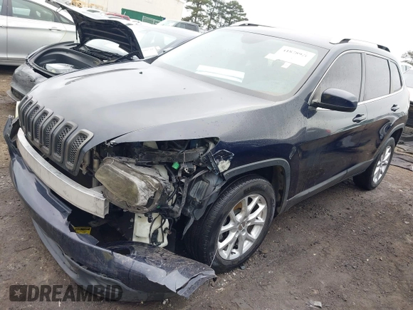 2014 Jeep Cherokee Latitude z VIN 1C4PJLCS5EW182924, wystawiony jako IAAI lot #41878926 z przebiegiem 147 800 mil mil oraz . Historia ofert i sprzedaży dostępna na DreamBid. Obrazek 17.