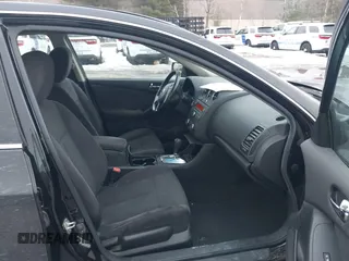 2011 Nissan Altima 2.5 S with VIN 1N4AL2AP1BN472030, listed as a IAAI auction lot 41644456 with 161,779 mi miles. Bid and sale history available at carsss.com. Image 5.