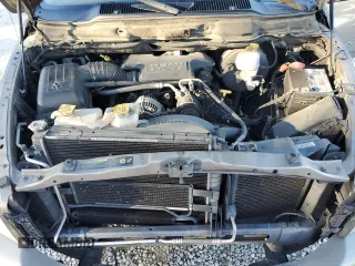 2006 Dodge 1500 SLT z VIN 1D7HA18266S582653, wystawiony jako Copart lot #47625845 z przebiegiem 134 843 mil mil oraz Czysty tytuł • Clean title. Historia ofert i sprzedaży dostępna na DreamBid. Obrazek 11.