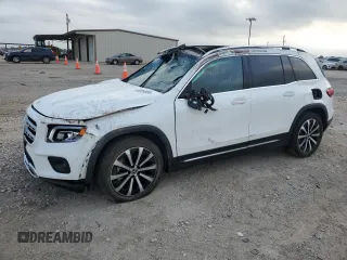 2023 Mercedes-Benz GLB 250 z VIN W1N4M4GBXPW271443, wystawiony jako Copart lot #52914885 z przebiegiem 28 957 mil mil oraz Szkoda całkowita • Salvage title. Historia ofert i sprzedaży dostępna na DreamBid. Obrazek 1.