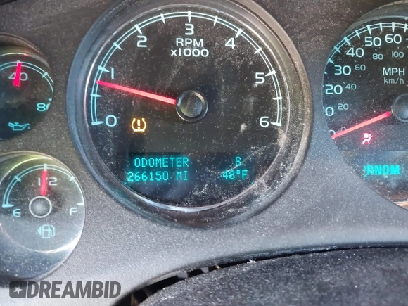 2010 Chevrolet Suburban LS with VIN 1GNUCHE07AR125498, listed as a IAAI auction lot 41427576 with 266,150 mi miles. Bid and sale history available at carsss.com. Image 15.