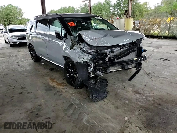 2024 Kia Carnival SX Prestige with VIN KNDNE5H32R6362683, listed as a Copart auction lot 73296184 with 18,395 mi miles and Salvage Title. Bid and sale history available at carsss.com. Image 10.
