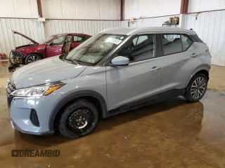 2022 Nissan Kicks SV with VIN 3N1CP5CV8NL523535, listed as a Copart auction lot 48526055 with 30,244 mi miles and Salvage Title. Bid and sale history available at carsss.com. Image 1.