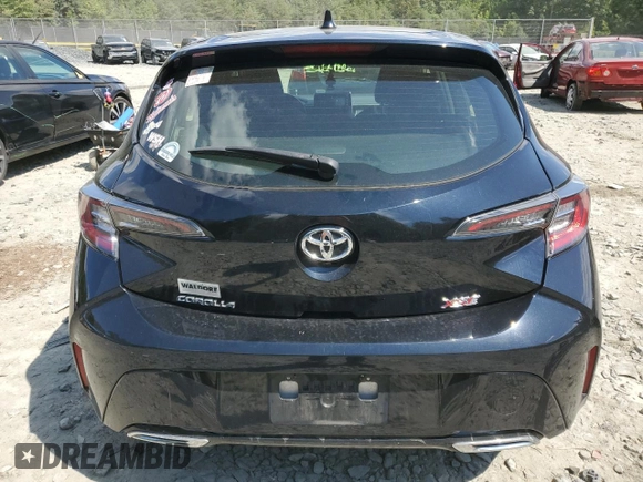 2020 Toyota Corolla Hatchback XSE with VIN JTNC4RBE3L3082836, listed as a Copart auction lot 67382824 with 70,915 mi miles and Salvage Title. Bid and sale history available at carsss.com. Image 6.