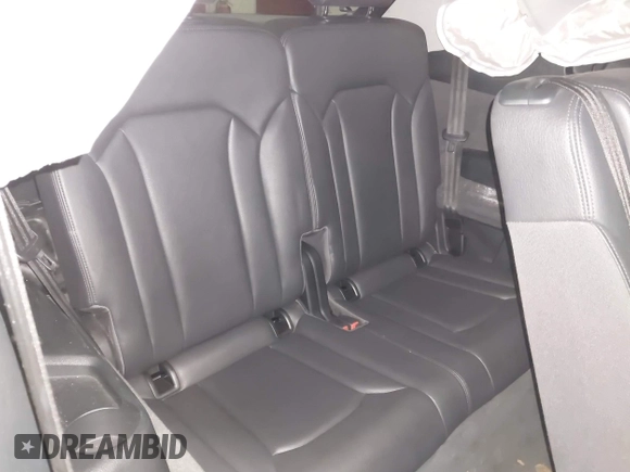 2018 Audi Q7 Premium Plus with VIN WA1LAAF73JD028903, listed as a IAAI auction lot 42044235 with 113,033 mi miles and . Bid and sale history available at DreamBid. Image 18.