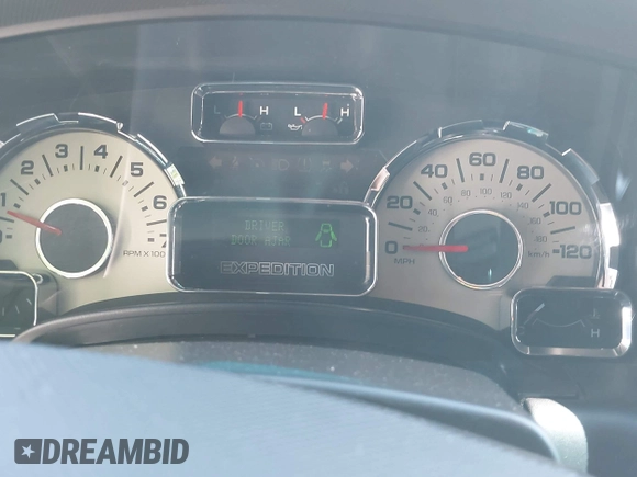 2012 Ford Expedition XLT с VIN 1FMJU1H57CEF46831, выставлен на аукционе IAAI как лот 42078155 с пробегом 232 254 миль миль и . История ставок и продаж доступна на DreamBid. Изображение 7.