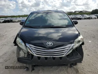 2015 Toyota Sienna XLE with VIN 5TDYK3DC7FS611488, listed as a Copart auction lot 45580075 with 193,344 mi miles and Salvage Title. Bid and sale history available at DreamBid. Image 5.