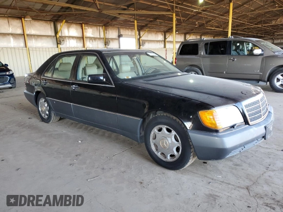 1994 Mercedes-Benz S with VIN WDBGA51E9RA172939, listed as a Copart auction lot 79572884 with 86,315 mi miles and Clean Title. Bid and sale history available at DreamBid. Image 4.