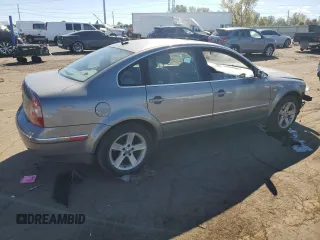 2004 Volkswagen Passat GLX z VIN WVWRH63B14P058955, wystawiony jako Copart lot #75076284 z przebiegiem 160 844 mil mil oraz Czysty tytuł • Clean title. Historia ofert i sprzedaży dostępna na DreamBid. Obrazek 3.