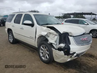 2013 GMC Yukon Denali with VIN 1GKS2EEF2DR280880, listed as a Copart auction lot 78151804 with 109,092 mi miles and Salvage Title. Bid and sale history available at carsss.com. Image 4.