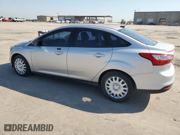 2012 Ford Focus SE z VIN 1FAHP3F23CL174243, wystawiony jako Copart lot #52247595 z przebiegiem 164 383 mil mil oraz Czysty tytuł • Clean title. Historia ofert i sprzedaży dostępna na DreamBid. Obrazek 2.